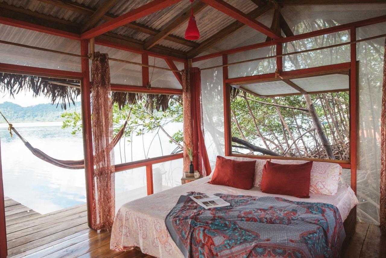 Hotel CocoVivo Bocas del Toro Esterno foto